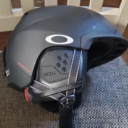 Oakley helmet