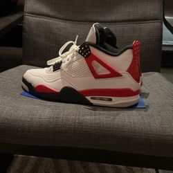 Jordan 4 