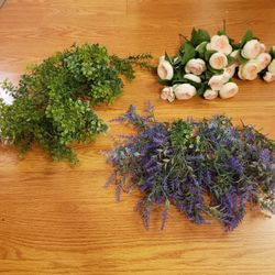 Lots Of Greenery And Flowers. $5 For All 