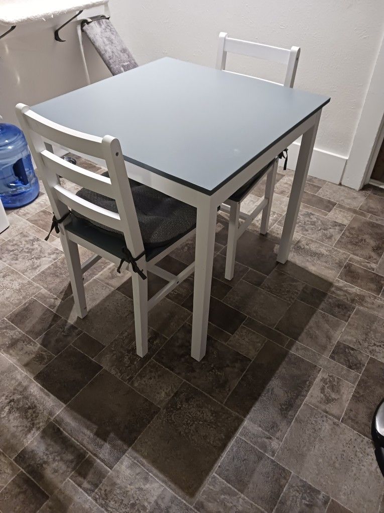 2 seater Gray Table Set