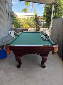 Pool Table & Accessories