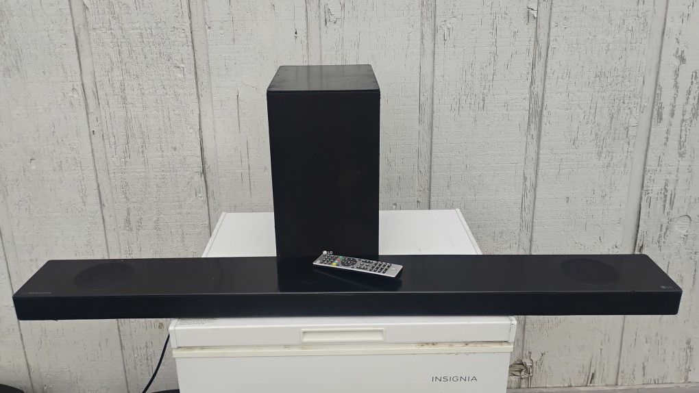 LG SP9YA 520 Watt Soundbar With Wireless Subwoofer