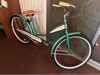1940s Hawthorne bicycle.
