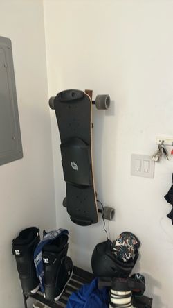 Summerboard Electric Skateboard SB1 Pro Pack
