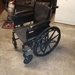 DRIVE CRUISER 111 WHEELCHAIR, DRIVE PORTABLE POTTY , DRIVE WALKER