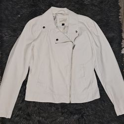 NWOT Universal Thread Faux Leather, white moto jacket sz M, never worn