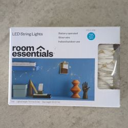 Room Essentials LED String Lights Brass Wire 9’ Long Brand New In Box