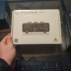 Behringer UM2