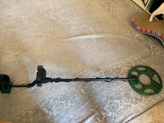 Metal Detector with Green Search Coil