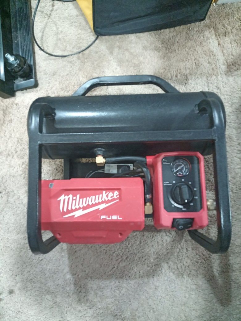 M18 Air Compressor