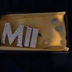 Special Gold Belt Mcm And Gold Jewelry