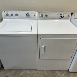 GE Washer And Dryer Set