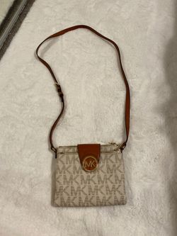 Michael Kors crossbody