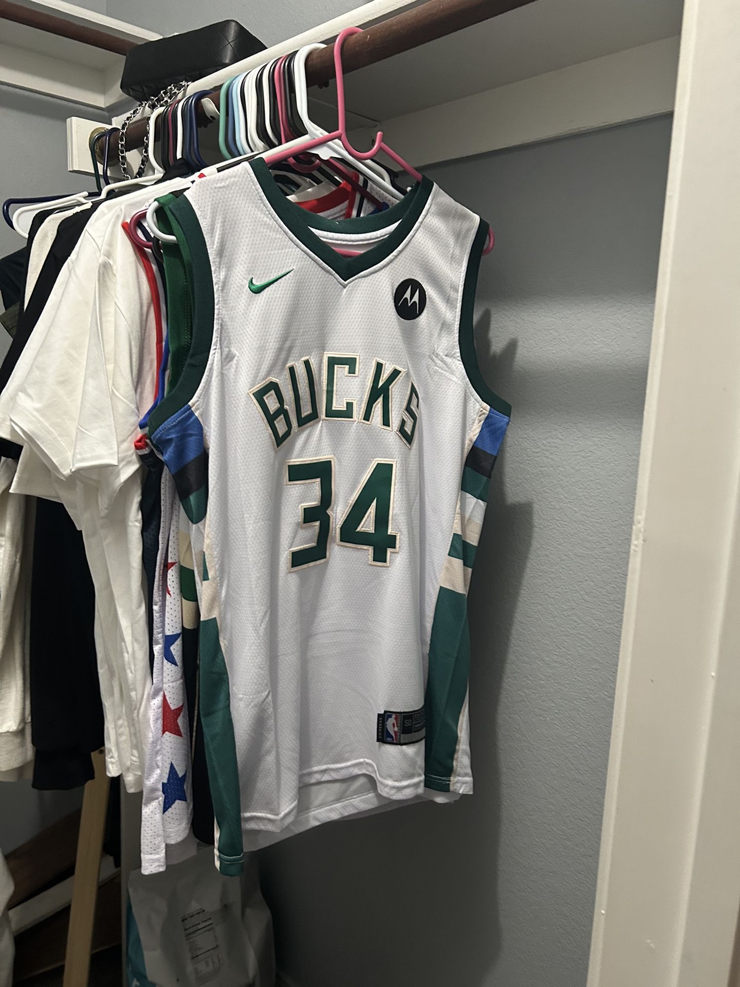 Giannis Antetokounmpo Jersey Large New