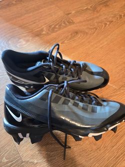 Size 6.5 football cleats