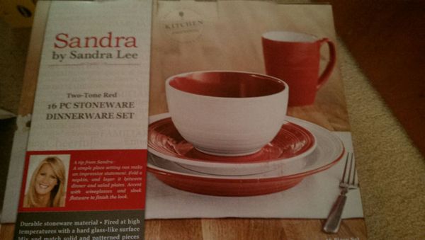 16 Piece Stoneware Dinnerware set by Sandra Lee for Sale in ... 16 Piece Stoneware Dinnerware set by Sandra Lee for Sale in ...