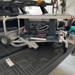 Bosch 4000 Tablesaw With Gravity Feed Stand