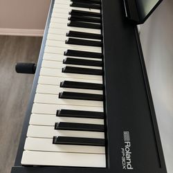 Roland FP-30x Digital Piano