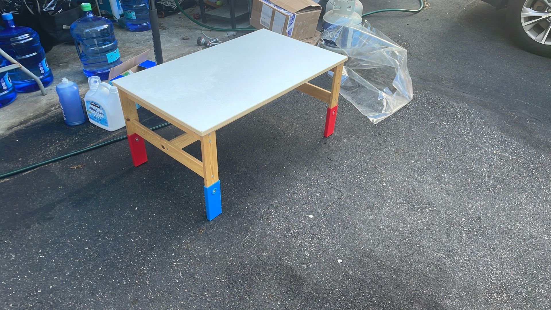 Small Kids Table