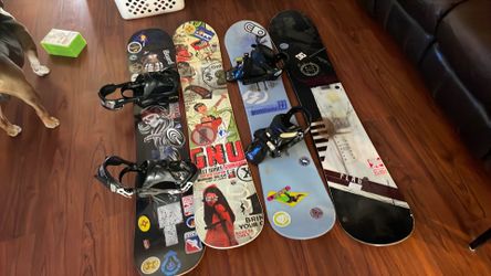 Used snow boards