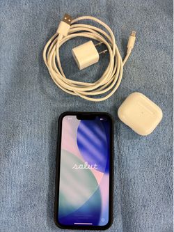 iPhone 13 midnight blue