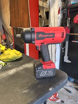 Snap on impact