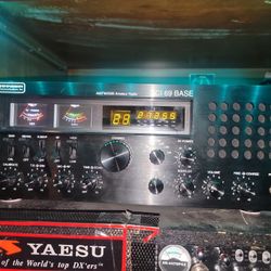Ranger AM /FM/SSB AMATEUR RADIO RCI 69 BASE
