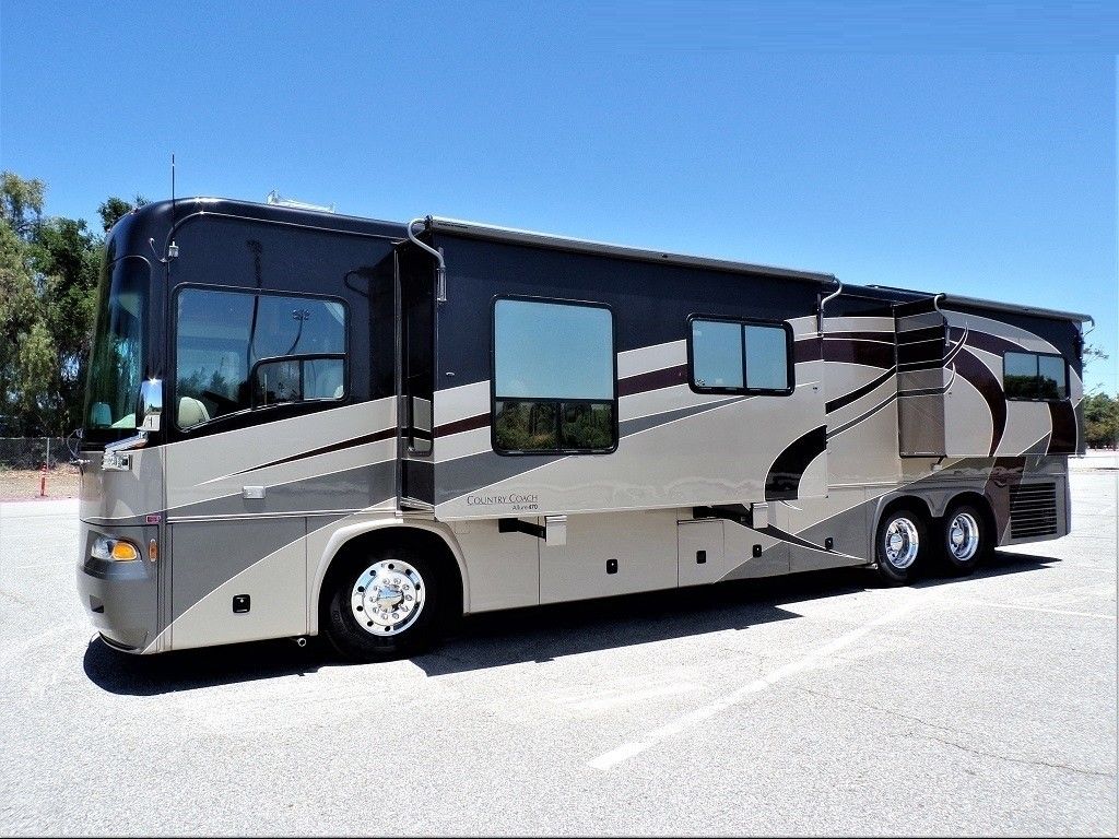 2005 Country Coach Allure 470 Series Mckenzie Bridge