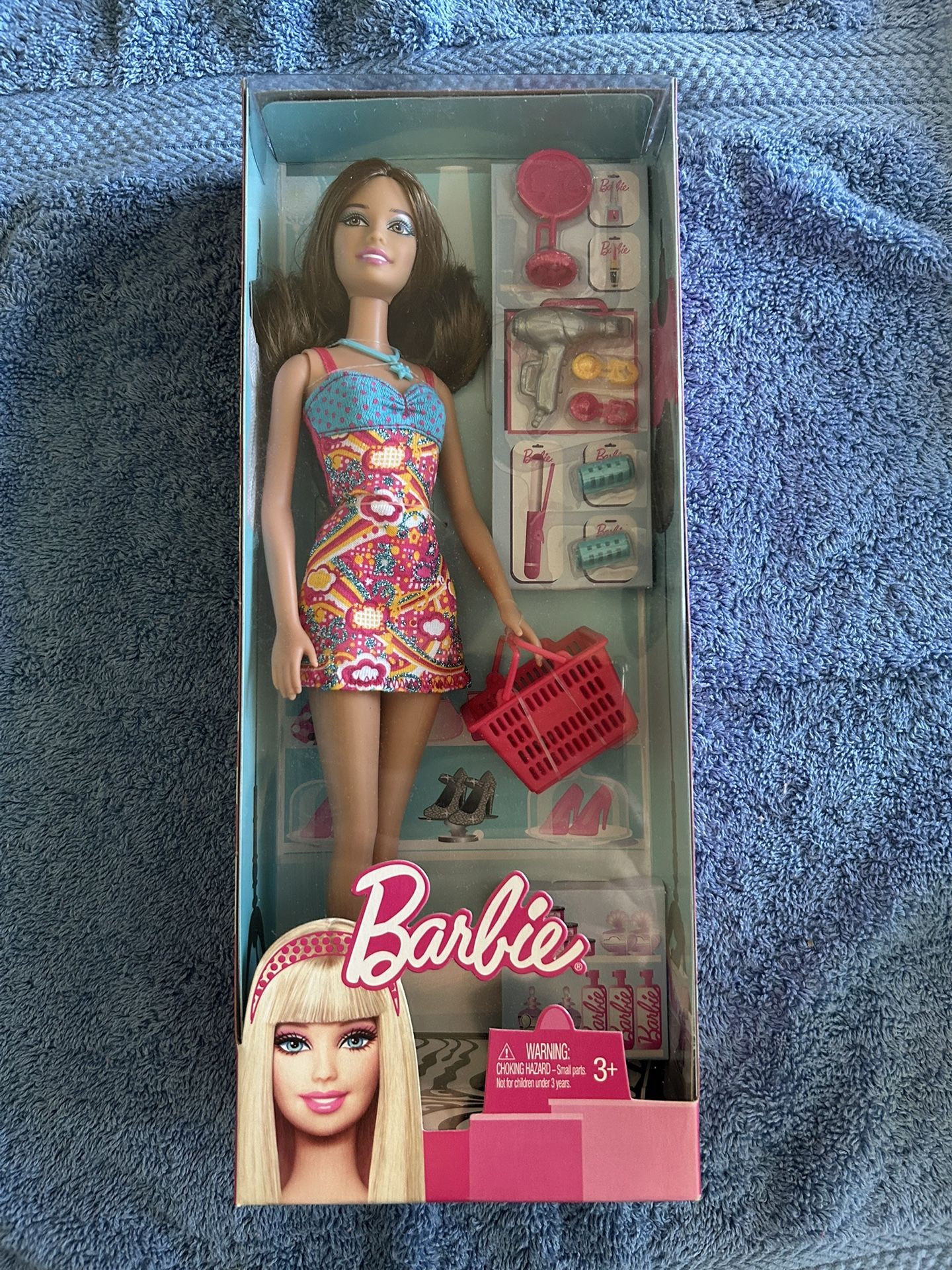 Shopping Barbie 