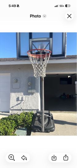 Basketball hoop