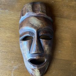 🎭 African Tribal Art! Hand-Carved Wooden Decorative Mask 🪵