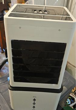 Portable air cooler