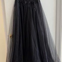 Very Unique Black Dress. 