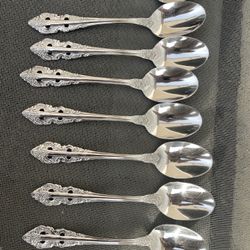 Wallace Stainless Antique Baroque Made in INDONESIA Lot 7 Oval Soup Table Spoons