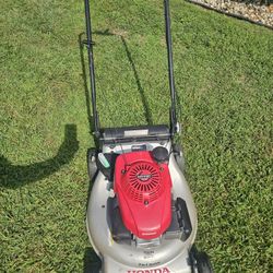 Honda Lawn Mower 
