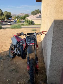 Honda cr85