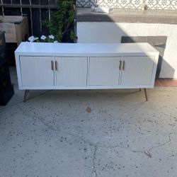Bench With Storage