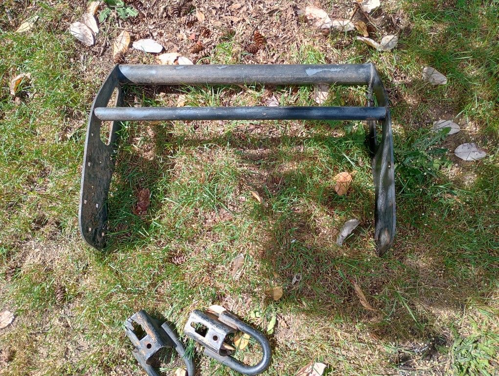 Grill Guard With Hardwesr