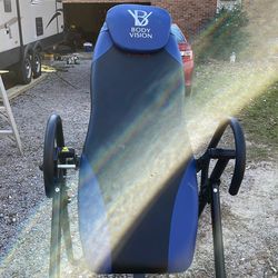 Body Vision Inversion Table