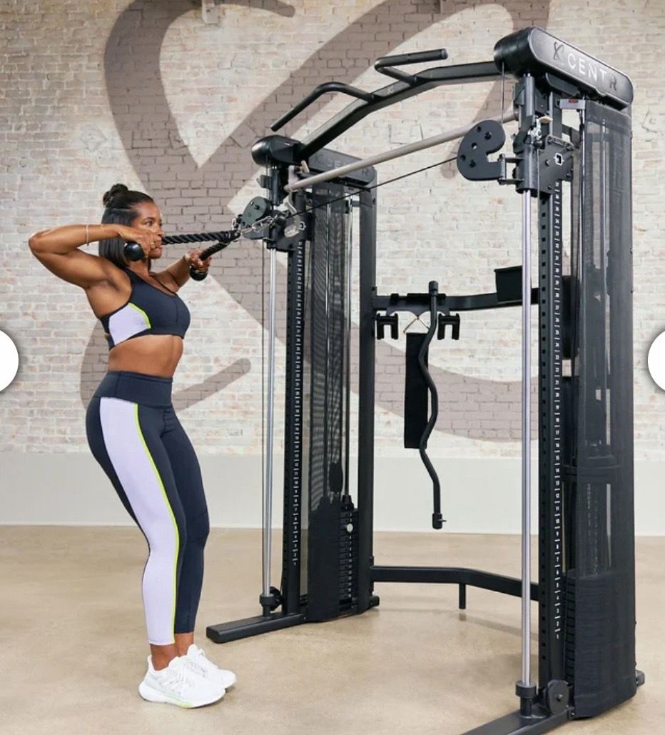 Centr 3 by Inspire SF3 Smith Functional Trainer with Folding Bench Used Great Condición 999$ Firm