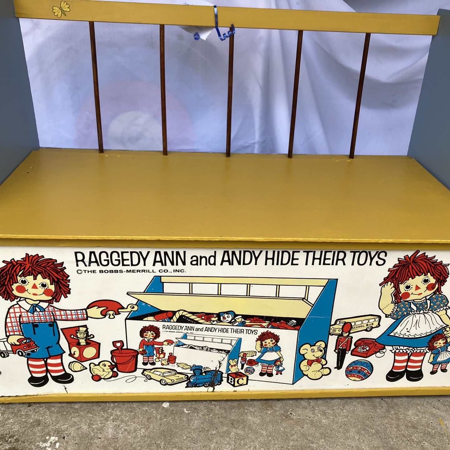 Vintage 1970s Raggedy Ann & Andy Toy Box