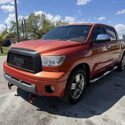 2007 TOYOTA TUNDRA LIMITED CREW MAX PERFECT CONDITIONS