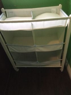 Baby organizer