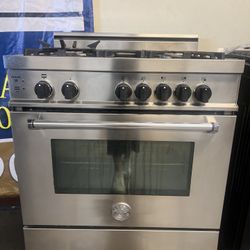 BERTAZZONI 30”WIDE ALL GAS RANGE STOVE STAINLESS STEEL