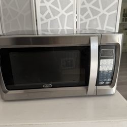 Microwave 1100W Oster 