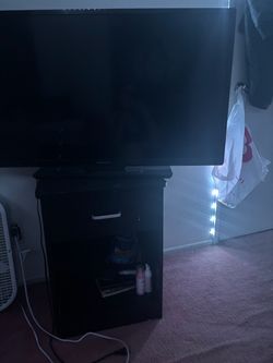 Magnavox Flat Screen TV