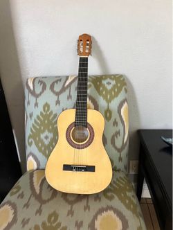 Small guitar