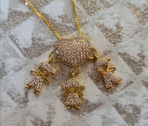 Cadenita en chapa de oro
