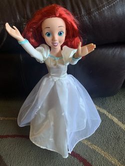 Ariel Disney wedding doll 2006