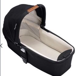 Nuna Bassinet For Sale